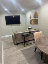 1595 Forest Hill Ct in Crofton, MD - Building Photo - Building Photo