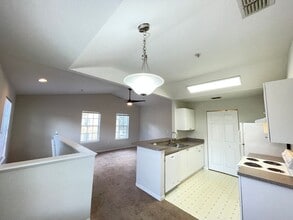 837 Grand Regency Pointe in Altamonte Springs, FL - Building Photo - Building Photo