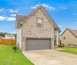 134 Chisum Ct in Clarksville, TN - Building Photo - Building Photo