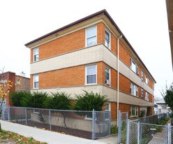 3826 N Harlem Ave in Chicago, IL - Building Photo