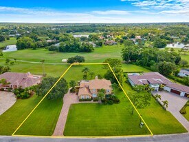 8738 Marlamoor Ln in West Palm Beach, FL - Building Photo