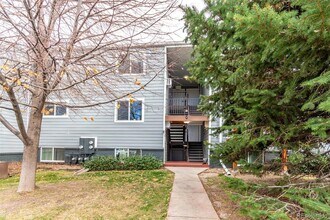 16359 W 10th Ave, Unit O in Golden, CO - Foto de edificio - Building Photo