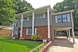 5266 Whiteplains Cove in Memphis, TN - Building Photo