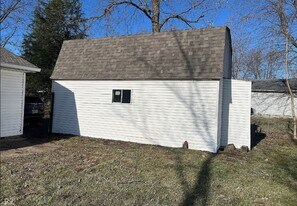 3443 N Edmondson Ave in Indianapolis, IN - Building Photo