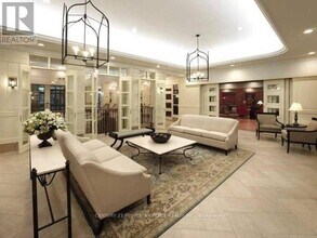 710 Humberwood Blvd in Toronto, ON - Building Photo - Building Photo