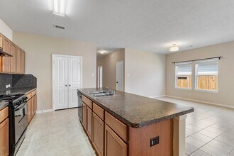 10903 Woodwind Shadows Dr in Cypress, TX - Building Photo - Building Photo