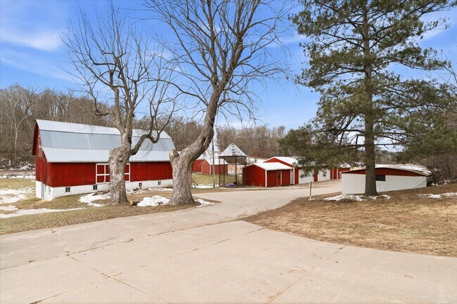 W14242 Hein Ln in Ettrick, WI - Building Photo - Building Photo