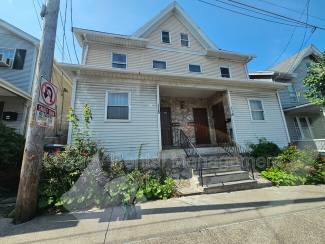 property at 116 E Broad St