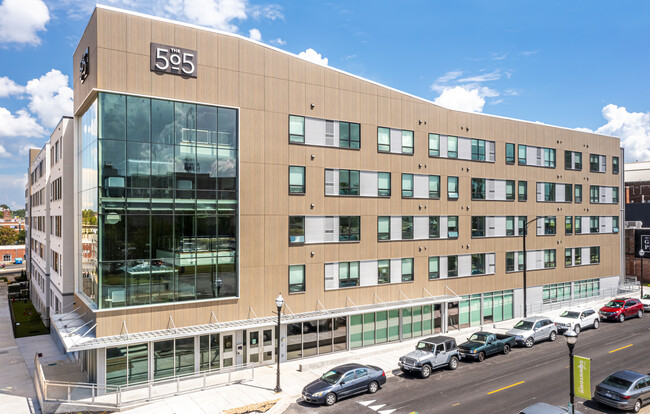 The 505 (MO) in Springfield, MO - Building Photo - Building Photo