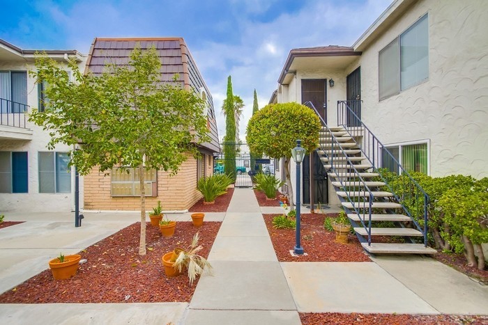 4262 Wilson Ave-Unit -UNIT 8 in San Diego, CA - Building Photo