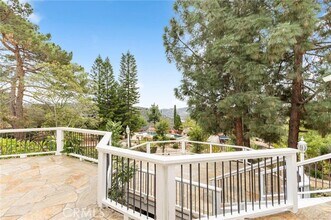 28720 Sandhurst Way in Escondido, CA - Building Photo - Building Photo