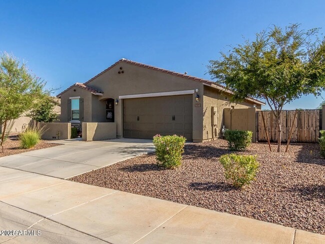 property at 17971 W Meadowbrook Ave
