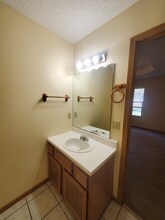 5671 S Franklin Ave in Springfield, MO - Building Photo - Building Photo