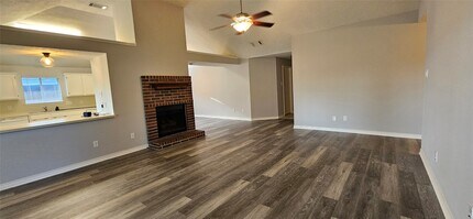 4027 Avanti Dr in Pearland, TX - Building Photo - Building Photo