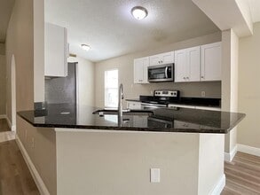 522 Grand Royal Cir in Winter Garden, FL - Building Photo - Building Photo