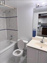 9017 Leslie St in Richmond Hill, ON - Building Photo - Building Photo