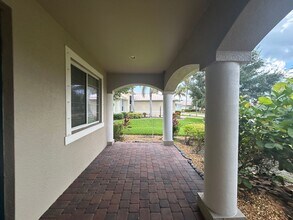 2475 Ashbury Cir in Cape Coral, FL - Building Photo - Building Photo