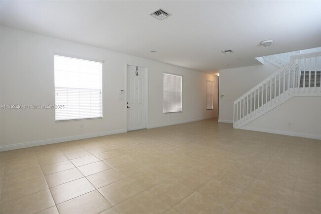 1423 SW 147th Ave in Pembroke Pines, FL - Building Photo - Building Photo
