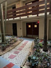 9040 SW 125th Ave in Miami, FL - Building Photo - Building Photo