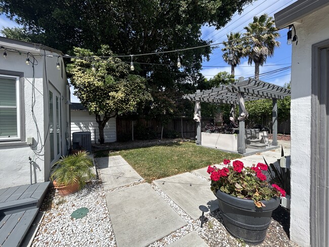 property at 1444 Ohio St