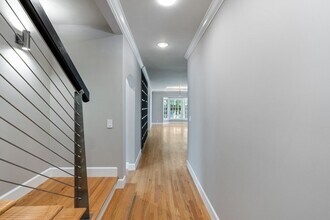 869 Melville Ave in Palo Alto, CA - Building Photo - Building Photo