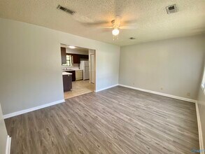 14003 SW Wyandotte Dr in Huntsville, AL - Building Photo - Building Photo
