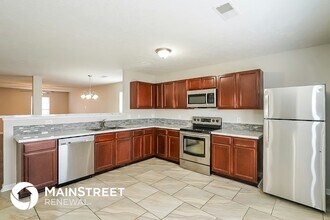 2815 Creekbend Dr in Nashville, TN - Foto de edificio - Building Photo