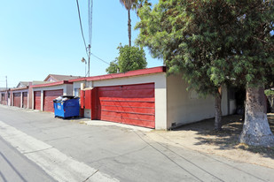 1740 W Neighbors Ave in Anaheim, CA - Building Photo - Building Photo