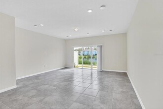 4556 Sparkling Shell Ave, Unit 54530 in Kissimmee, FL - Building Photo - Building Photo