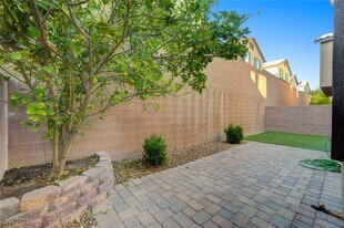 6625 Rocky Reef St in Las Vegas, NV - Building Photo