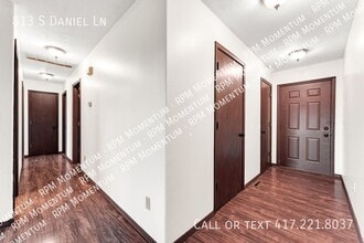 813 Daniel Ln in Willard, MO - Building Photo - Building Photo