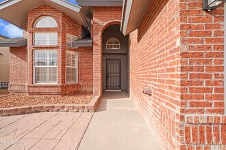 11941 Arrow Knoll Cir in El Paso, TX - Building Photo - Building Photo
