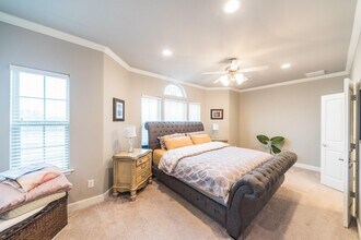 4208 Old Spanish Trl in Houston, TX - Building Photo - Building Photo