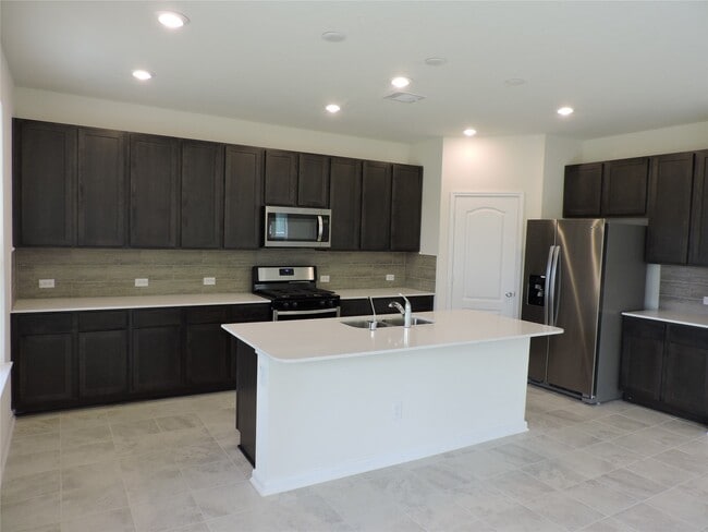 1122 Epworth Ct.