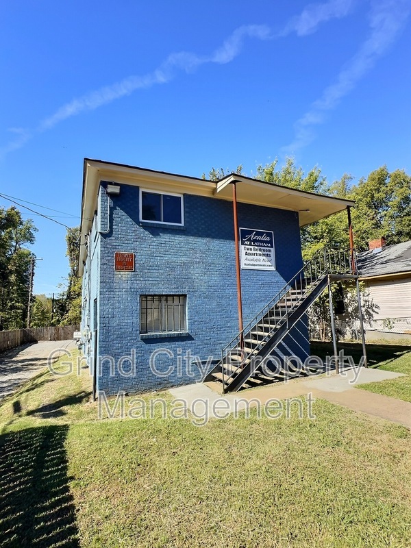 1431 Latham St in Memphis, TN - Building Photo - Building Photo