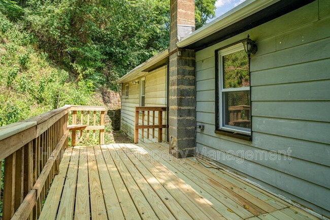 801 Mohn St in Steelton, PA - Foto de edificio - Building Photo