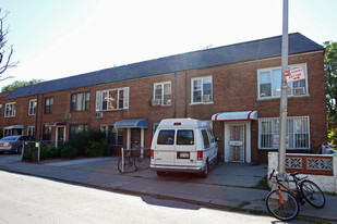 13212-13226 Pople Ave Apartments