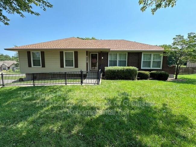 property at 6119 Cottonwood Dr