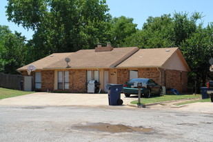 Acacia Duplexes Apartamentos