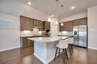 1104 Superbloom Ave in Justin, TX - Building Photo - Building Photo