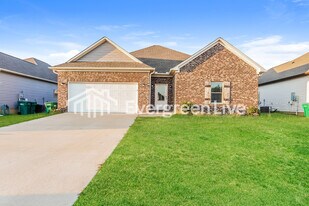 11127 Summerchase Lp in Tuscaloosa, AL - Building Photo