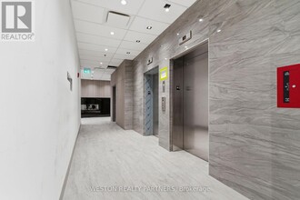 4569 Kingston Rd in Toronto, ON - Building Photo - Building Photo