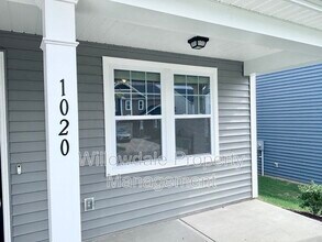 1020 Garrow Dr in Holly Springs, NC - Building Photo - Building Photo