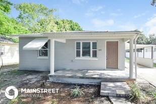 3409 W Paxton Ave in Tampa, FL - Building Photo