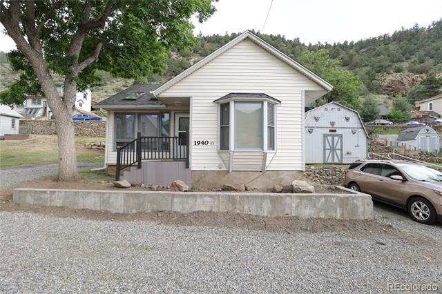 property at 1940 Virginia St