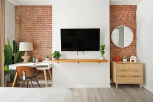 242 E 75th St in New York, NY - Building Photo