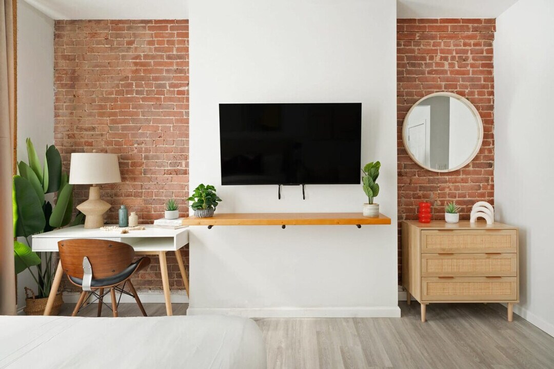240 E 75th St in New York, NY - Building Photo