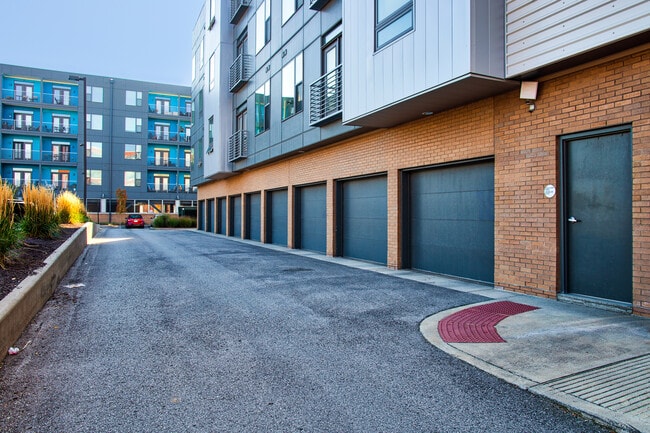 Circa Apartments in Indianapolis, IN - Building Photo - Building Photo