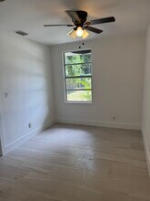 4620 McGregor Blvd, Unit 2B-1B Apartment in Ft. Myers, FL - Building Photo - Building Photo