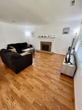 705 Macneil Dr in Newport News, VA - Building Photo - Building Photo